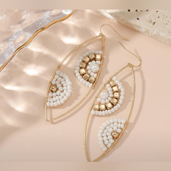 boutique Jewelry - 2 For 25$ NEW! Elegant Gold and White Beaded Earrings